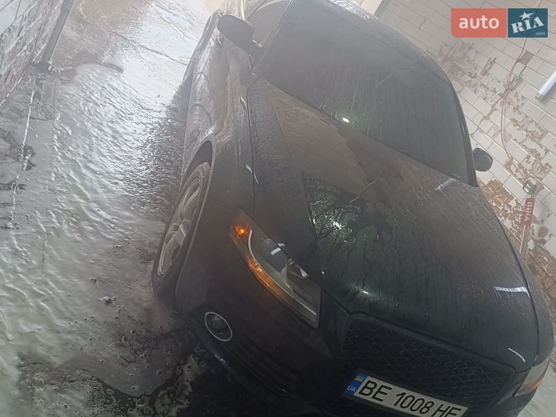 Седан Audi A4 2011 в Лозовой