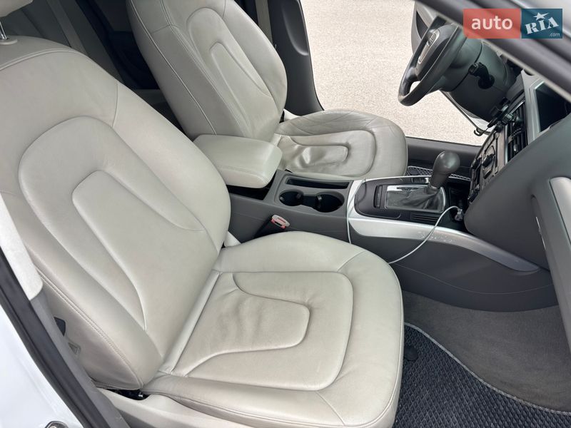 Седан Audi A4 2011 в Харькове