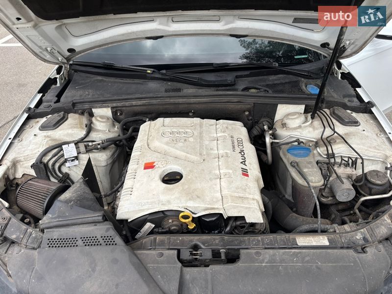 Седан Audi A4 2011 в Харькове