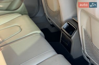 Седан Audi A4 2010 в Дубно