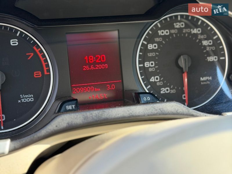Седан Audi A4 2010 в Дубно