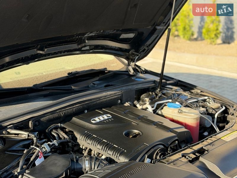 Седан Audi A4 2010 в Дубно
