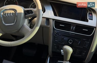 Седан Audi A4 2010 в Дубно