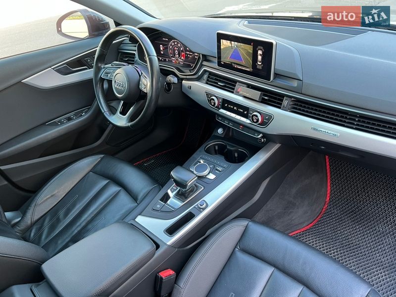 Седан Audi A4 2017 в Киеве