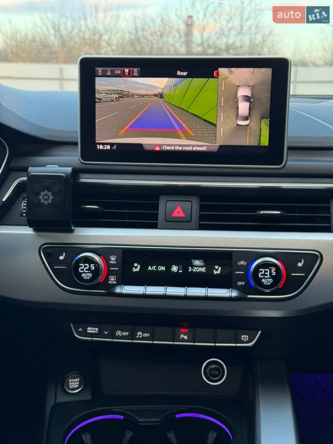 2016 Audi A4 - мініатюра 12
