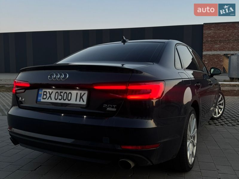 Седан Audi A4 2016 в Хмельницькому
