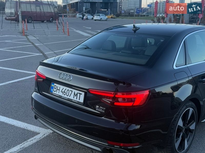 Седан Audi A4 2015 в Одессе