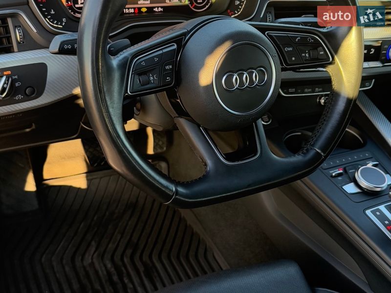 Седан Audi A4 2015 в Одессе