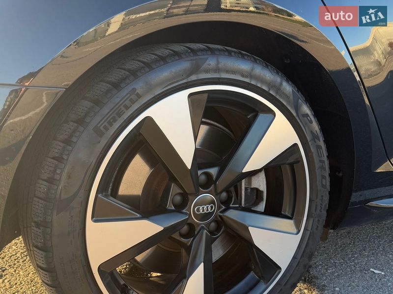 Седан Audi A4 2015 в Одессе