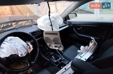 Седан Audi A4 2001 в Сумах
