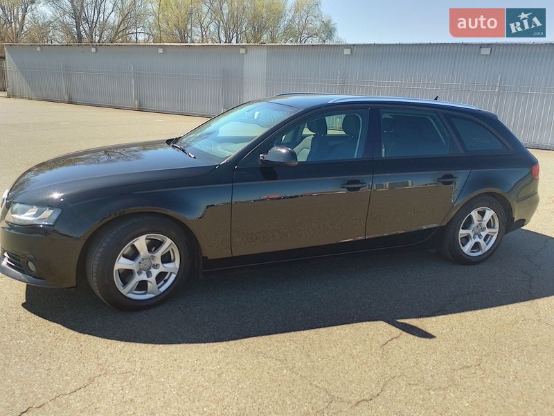 Універсал Audi A4 2012 в Києві фото 12 Універсал Audi A4 2012 в Києві