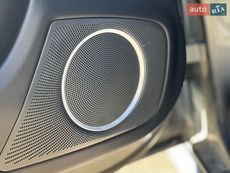 Седан Audi A4 2015 в Житомире