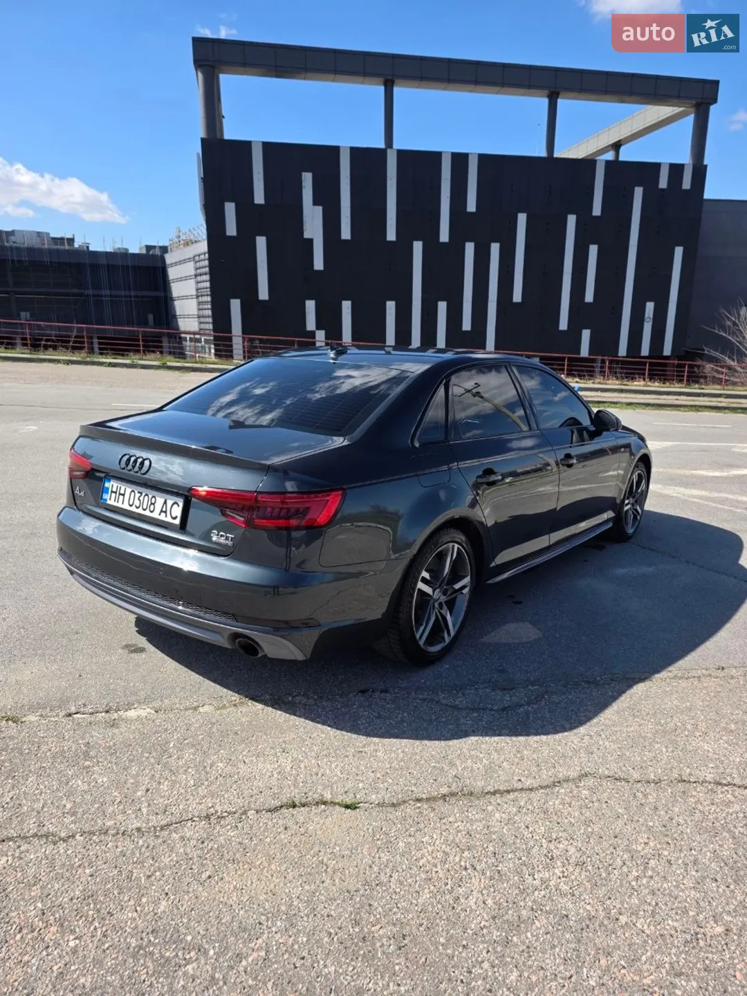 2016 Audi A4 - мініатюра 5