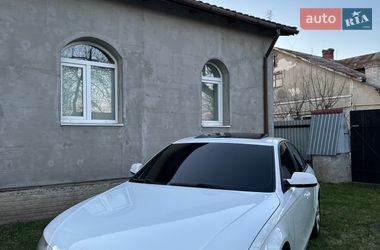 Седан Audi A4 2010 в Львове