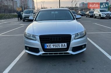 Седан Audi A4 2011 в Чернігові