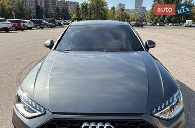 Седан Audi A4 2023 в Харкові