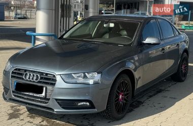 Седан Audi A4 2013 в Хмельницком