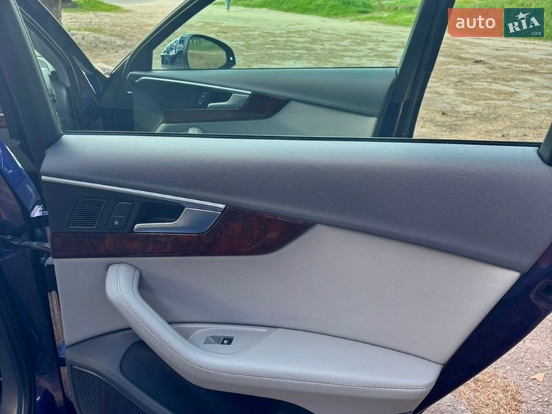 Седан Audi A4 2018 в Сумах
