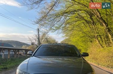 Седан Audi A4 2011 в Мукачево