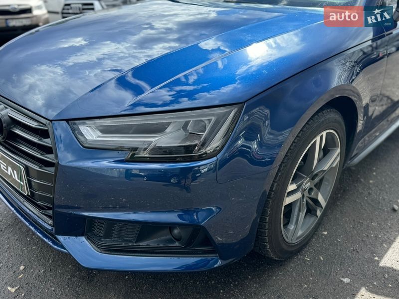 Седан Audi A4 2017 в Хмельницком