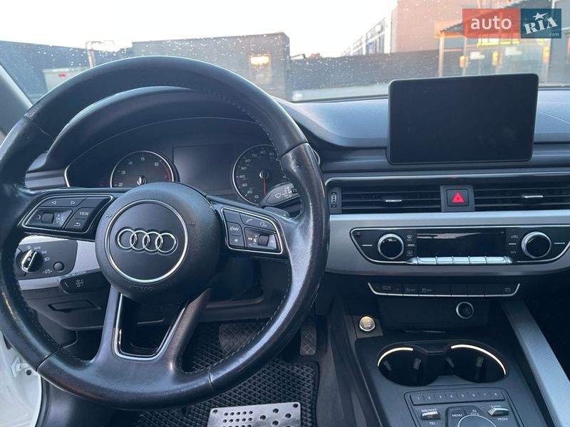 Седан Audi A4 2017 в Ковелі