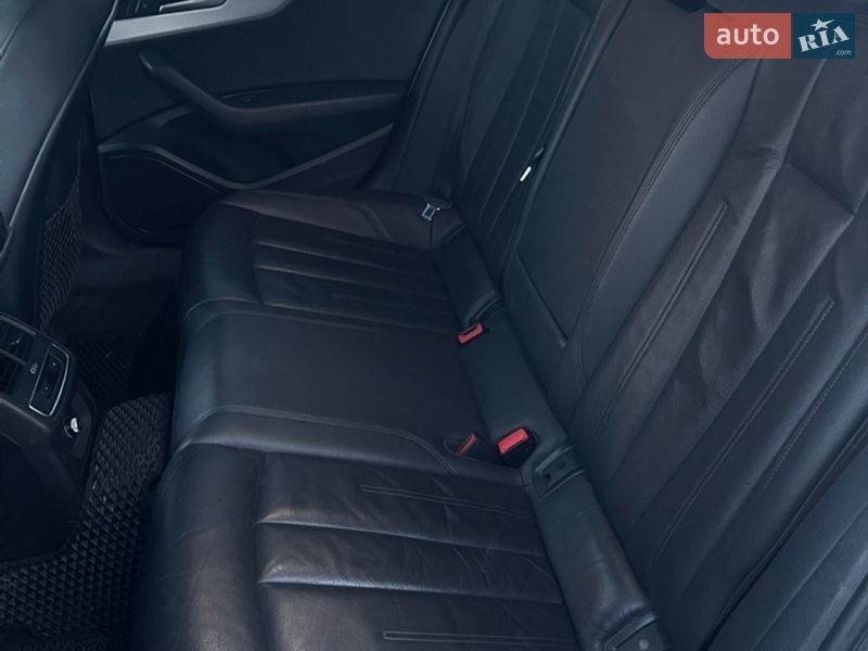 Седан Audi A4 2017 в Ковелі