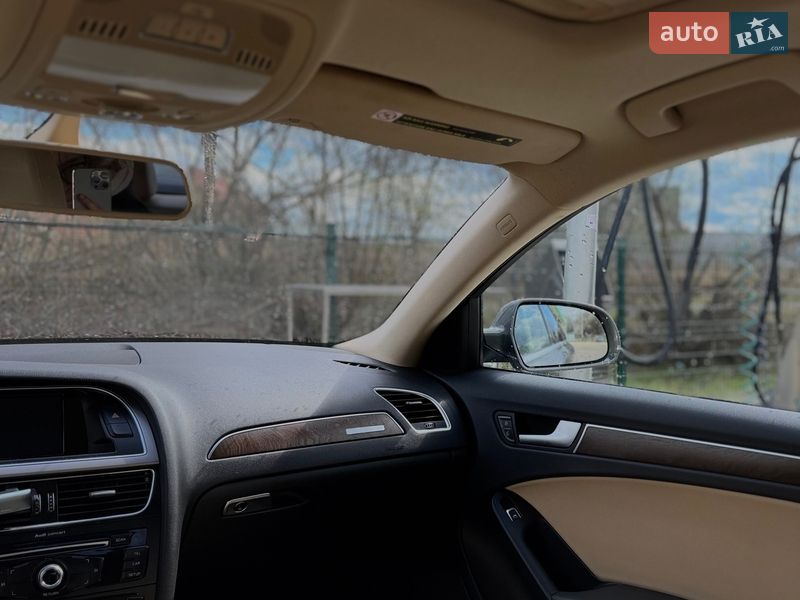 Седан Audi A4 2014 в Дрогобыче