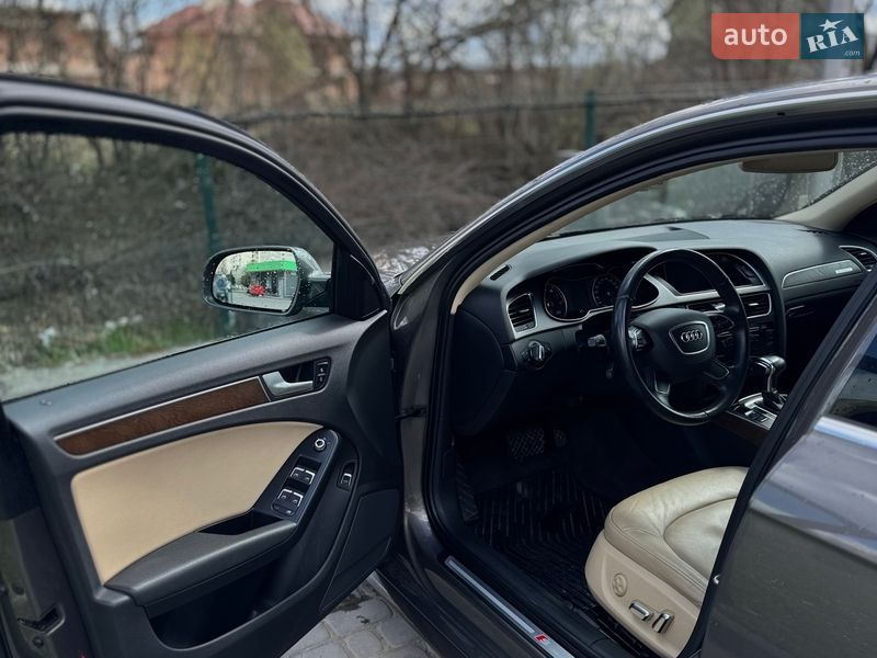 Седан Audi A4 2014 в Дрогобыче