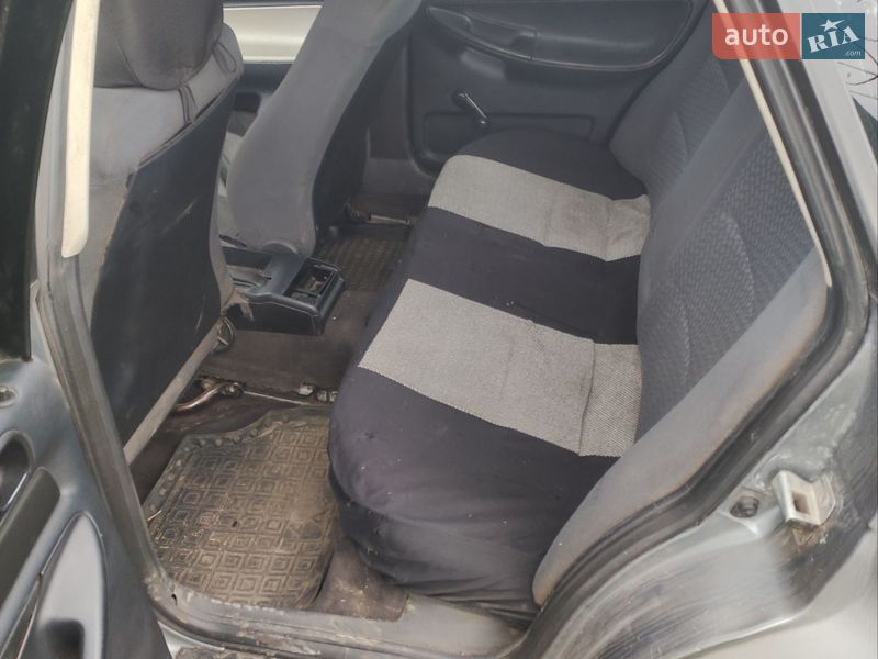 Седан Audi A4 1997 в Конотопе