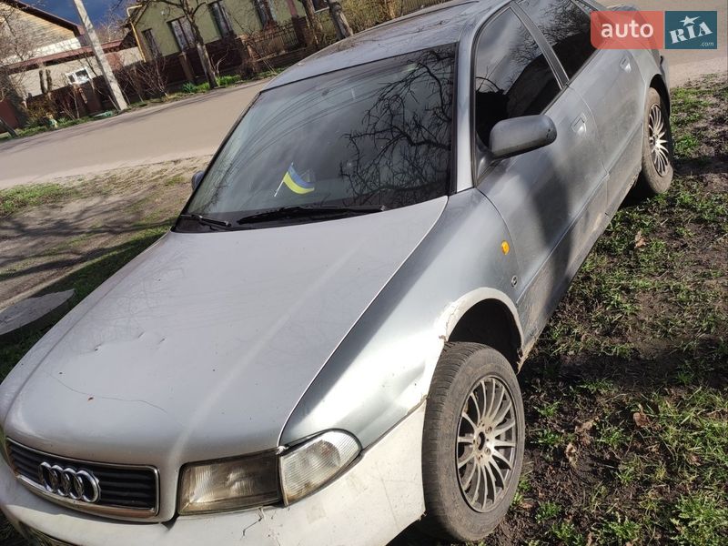 Седан Audi A4 1997 в Конотопе