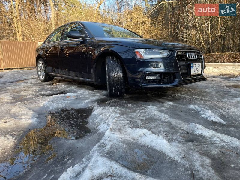 Седан Audi A4 2013 в Києві