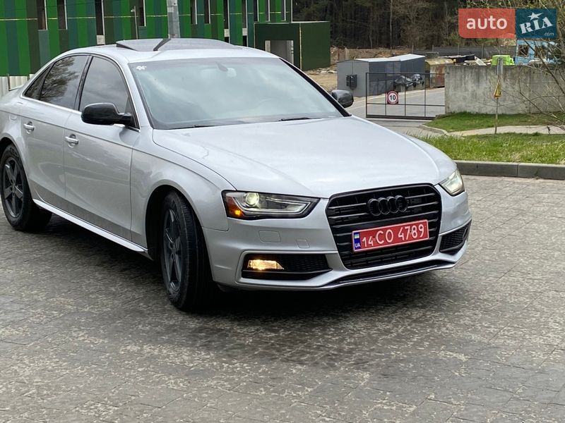 Седан Audi A4 2013 в Новояворовске