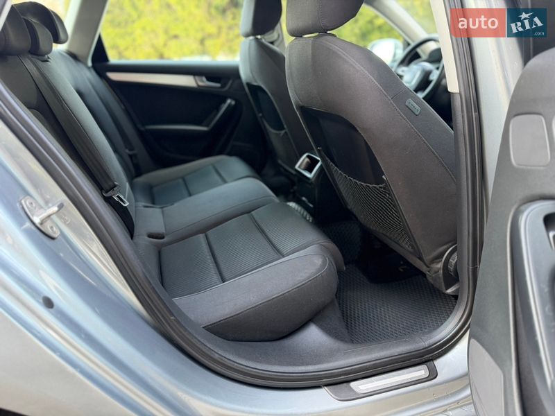 Універсал Audi A4 2010 в Рівному