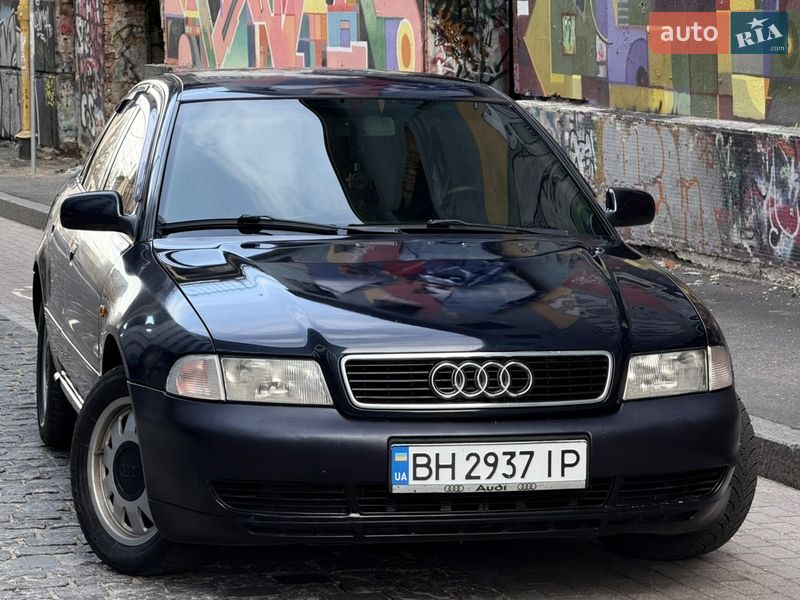 Седан Audi A4 1997 в Одессе