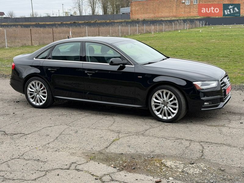 Седан Audi A4 2015 в Луцьку