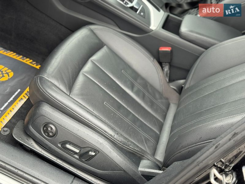 Седан Audi A4 2019 в Виннице