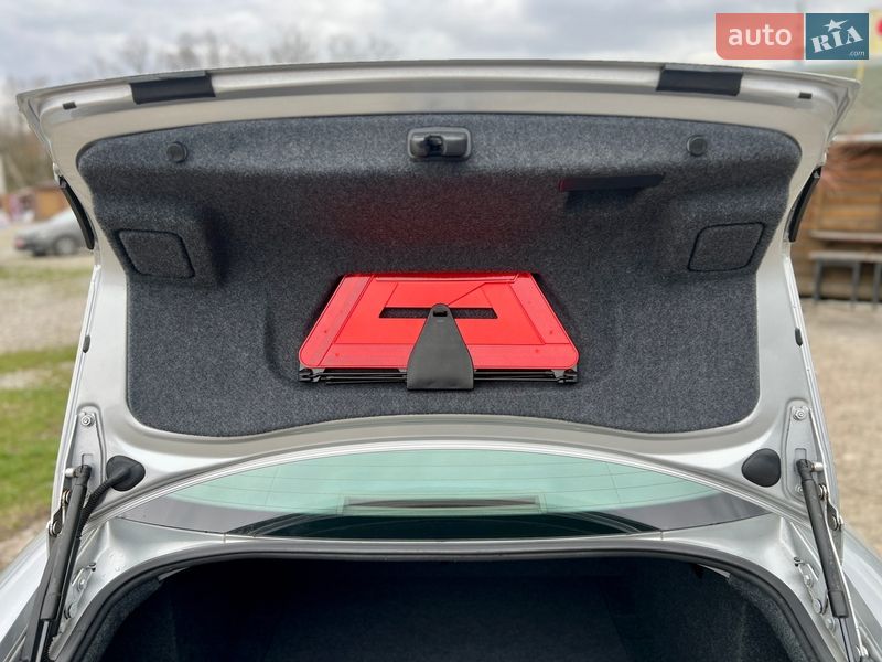 Седан Audi A4 2006 в Ивано-Франковске