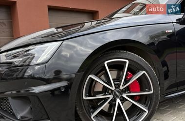 Седан Audi A4 2017 в Ивано-Франковске