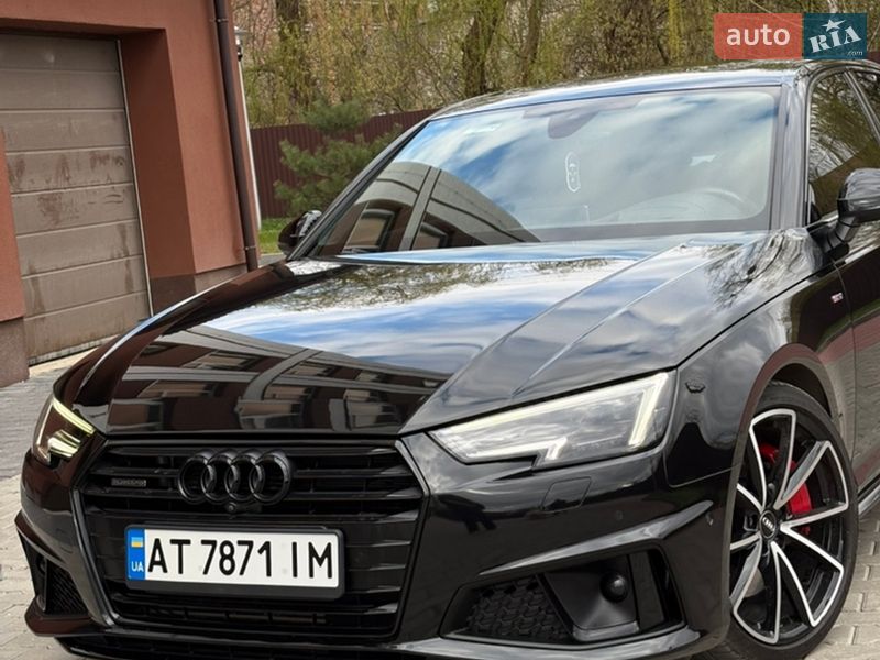 Седан Audi A4 2017 в Ивано-Франковске