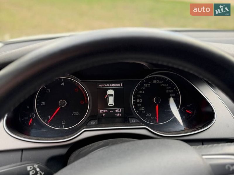 Универсал Audi A4 2012 в Березному