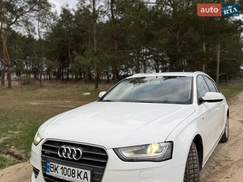 Универсал Audi A4 2012 в Березному