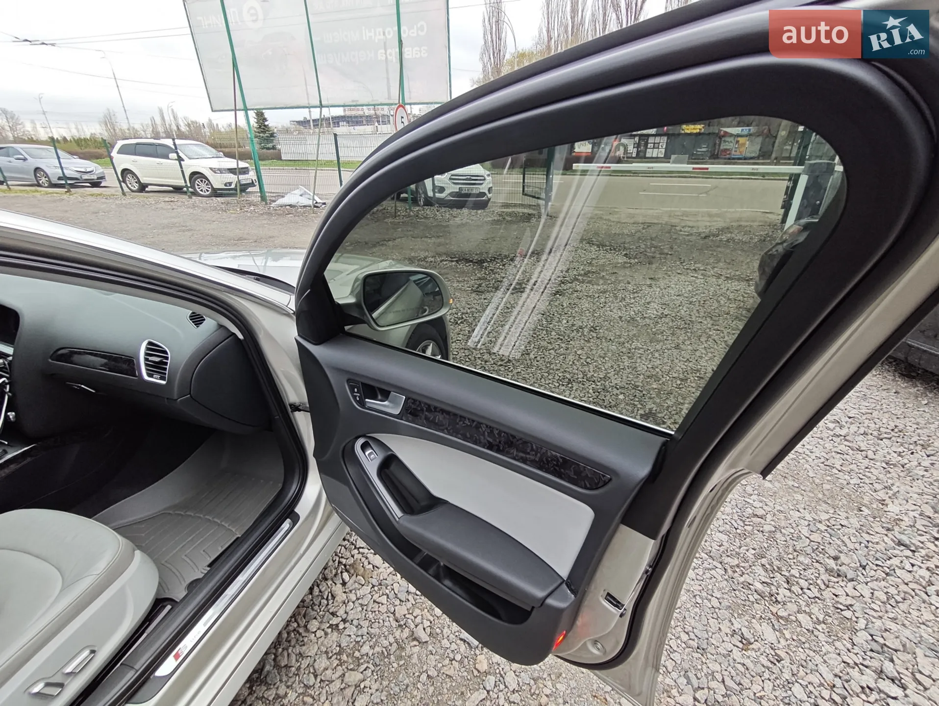 2015 Audi A4 - мініатюра 19