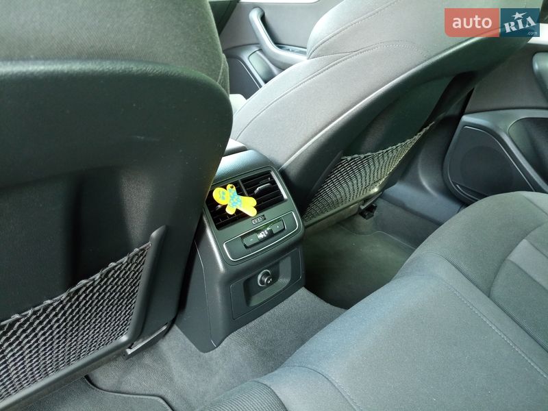 Универсал Audi A4 2017 в Луцке