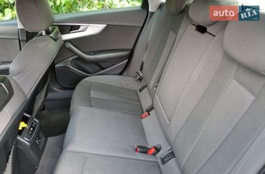 Универсал Audi A4 2017 в Луцке