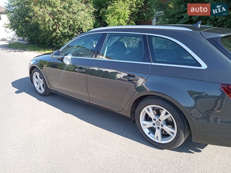 Универсал Audi A4 2017 в Луцке