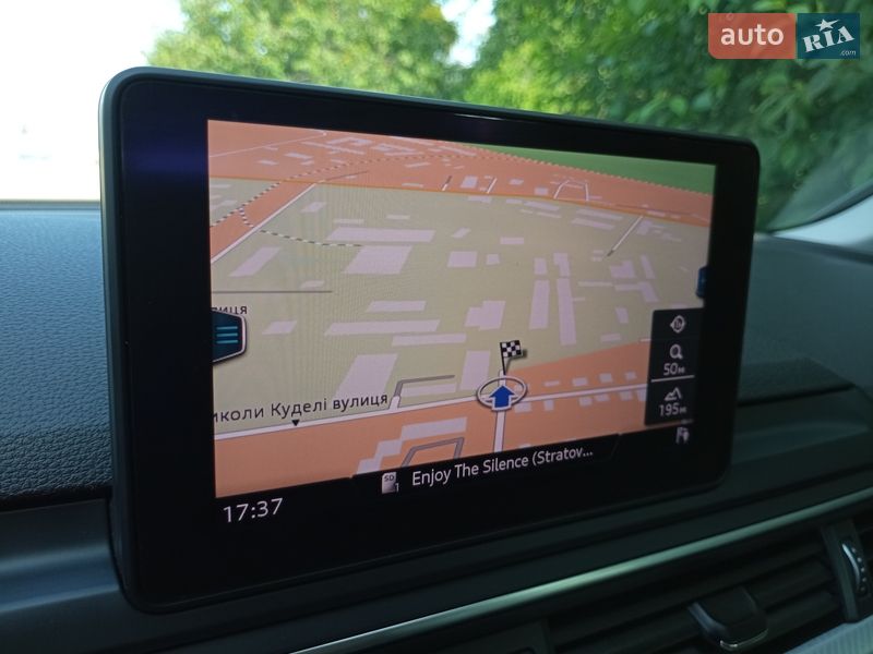 Универсал Audi A4 2017 в Луцке