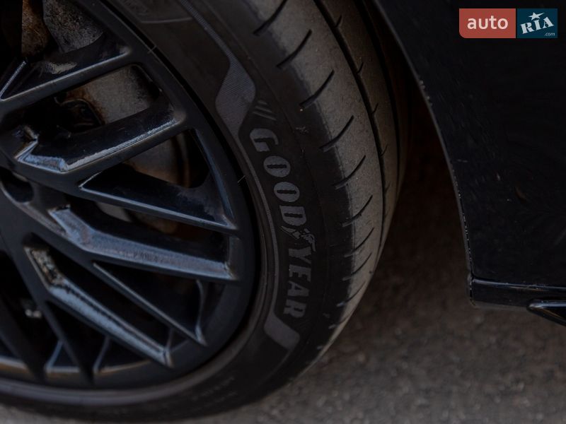 Седан Audi A4 2015 в Києві