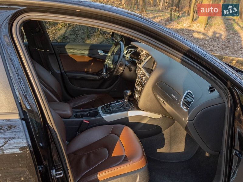Седан Audi A4 2015 в Києві