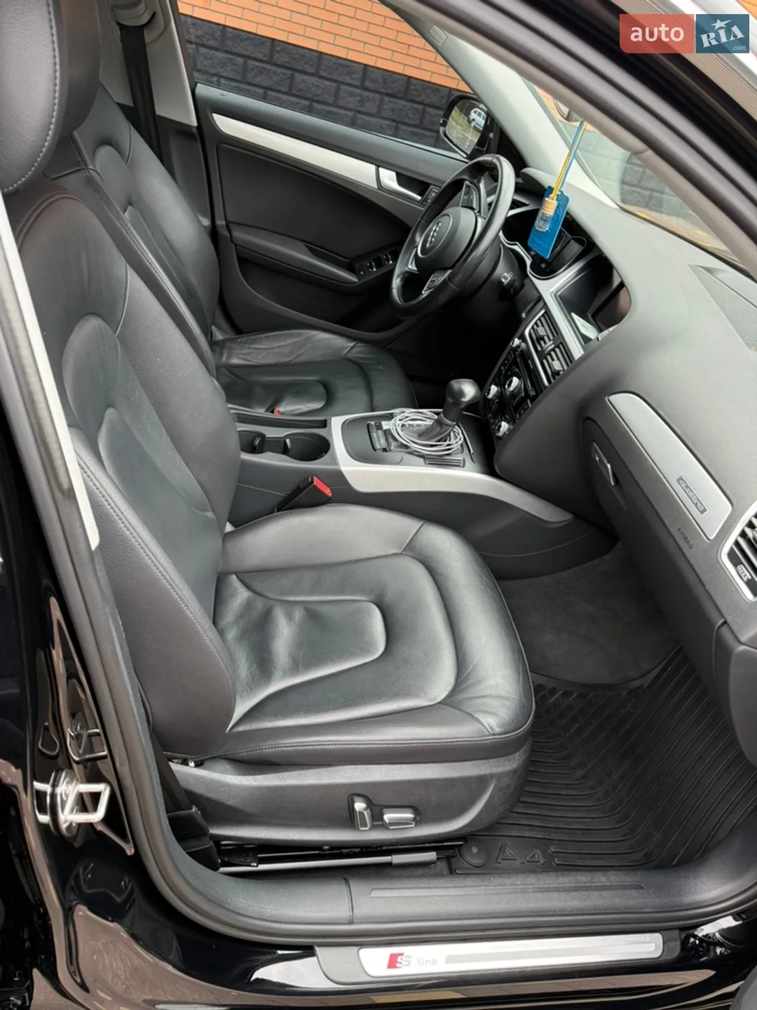 2015 Audi A4 - мініатюра 16