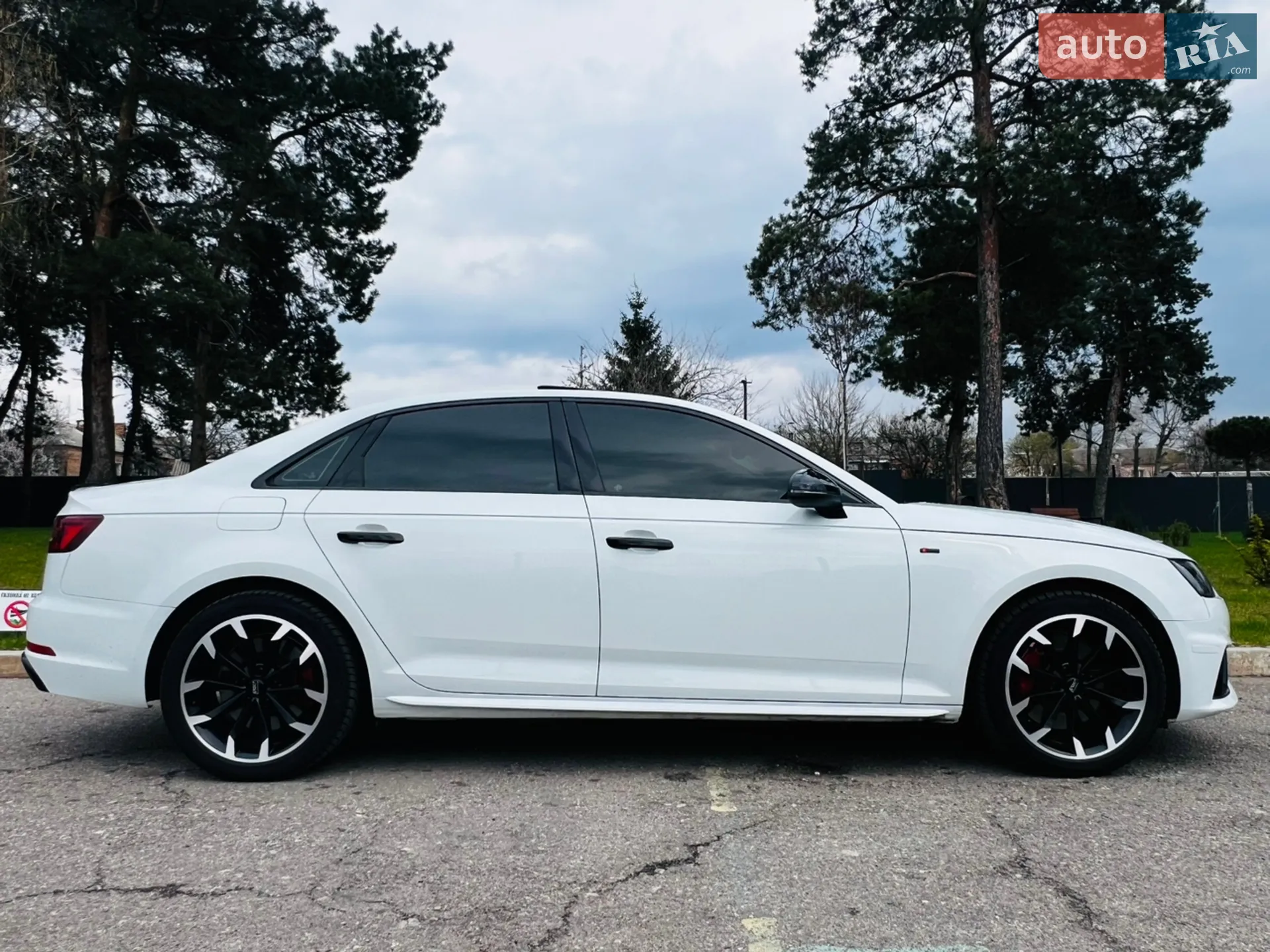 2019 Audi A4 - мініатюра 2